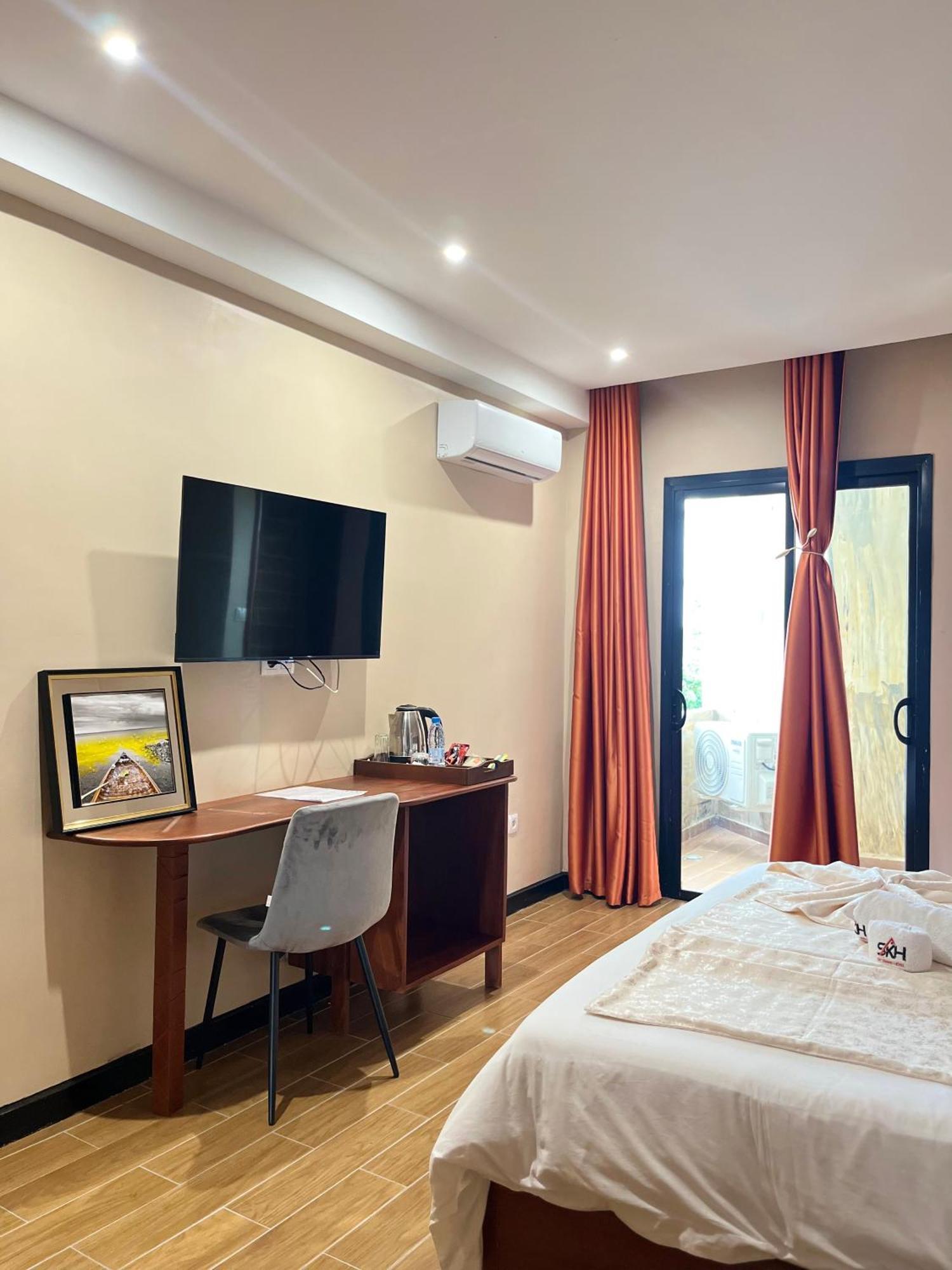 Sky Kenako Hotel 克里比 外观 照片
