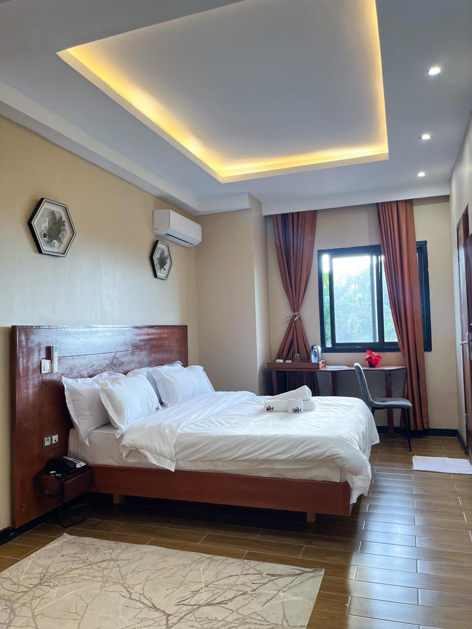 Sky Kenako Hotel 克里比 外观 照片